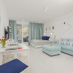 Pearl Exclusive By Renters