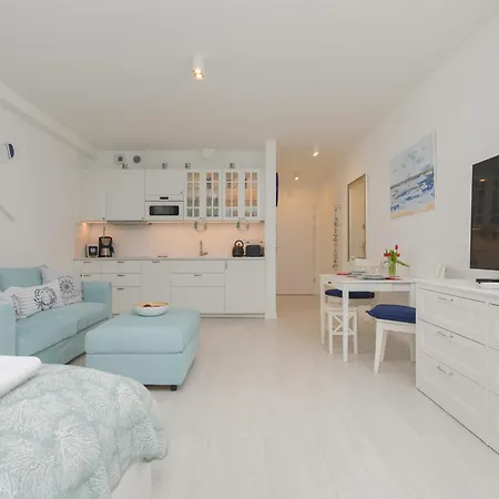 Pearl Exclusive By Renters Apartment *